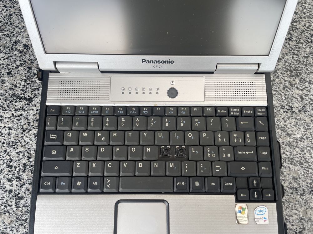 Протиударний ноутбук Panasonic CF74