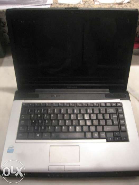 TOSHIBA para peças