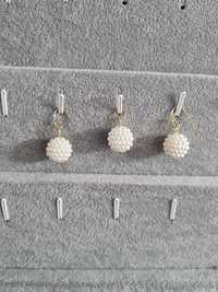 Kolczyki wisiorek zlote kulki perły eleganckiekie