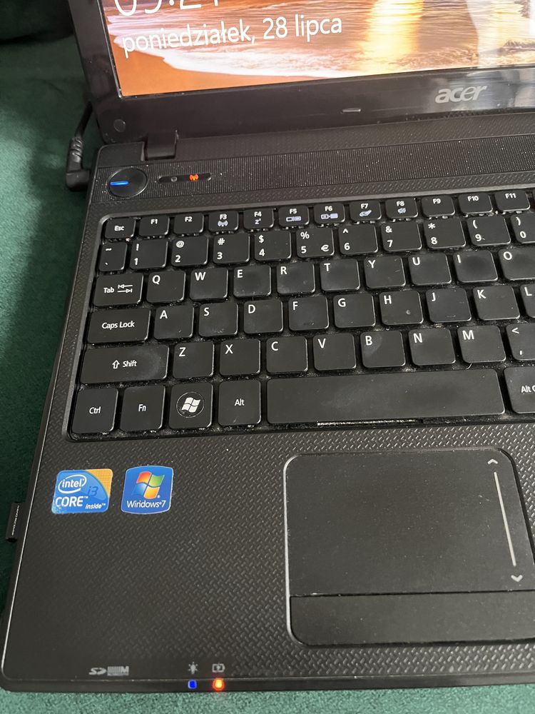 Laptop ACER ASPIRE  5742