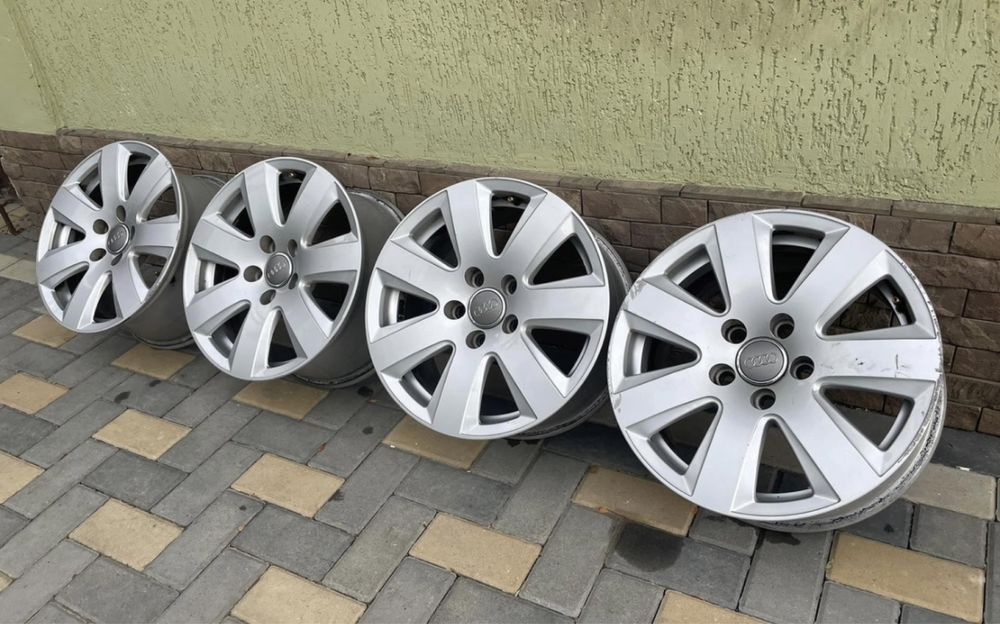 Легкосплавні диски R16 Audi  5*112 ET 45