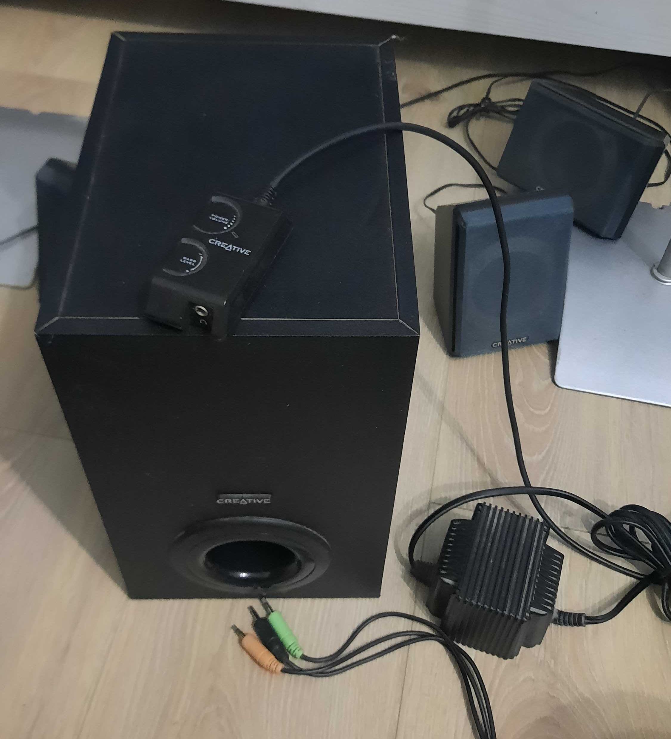 Głośniki 5.1 Creative P5800 i karta dźwiękowa zewn SB0490