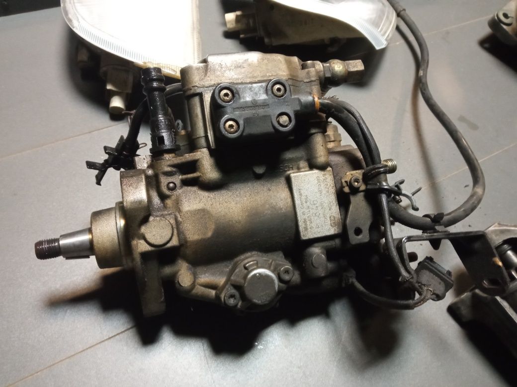 Volvo V40 S40 1.9 td alternator rozrusznik wtryskiwacze włącznik