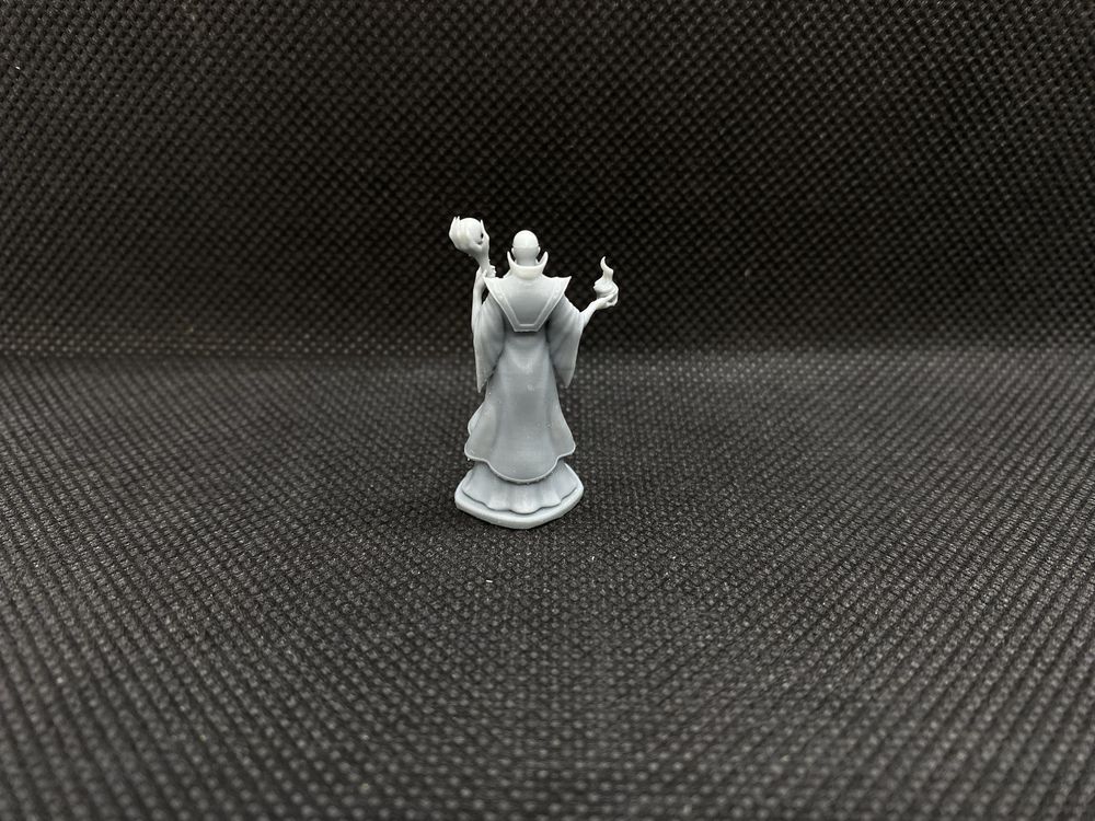 Czarnoksiężnik, figurka rpg druk 3d, podstawka 25 mm