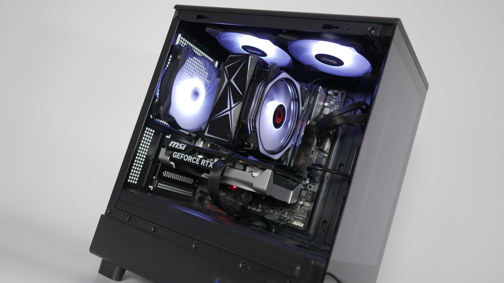 Komputer gamingowy I5 14400F / 32GB DDR5 / 1TB / RTX 5060 FV