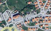 Prédio destinado a comércio e habitação