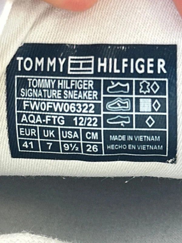 Sneakersy Tommy Hilfiger białe rozmiar 41