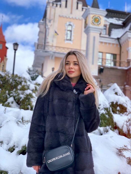 Женская норковая шуба S