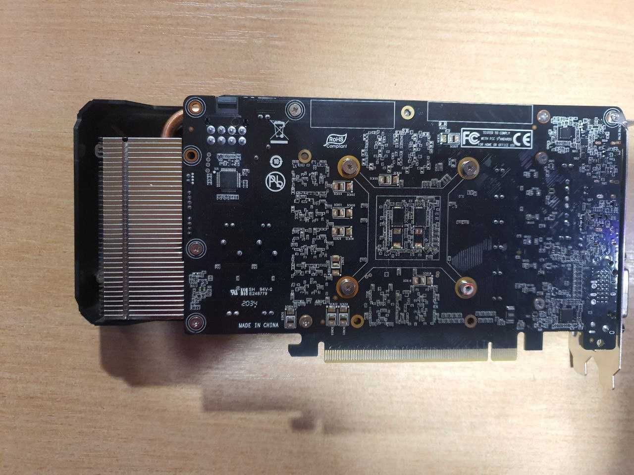 Видеокарта PCI-E Palit GTX1650 4 Gb GDDR6 в отличном состоянии.