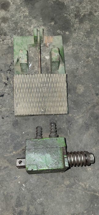 заклепочник колодок