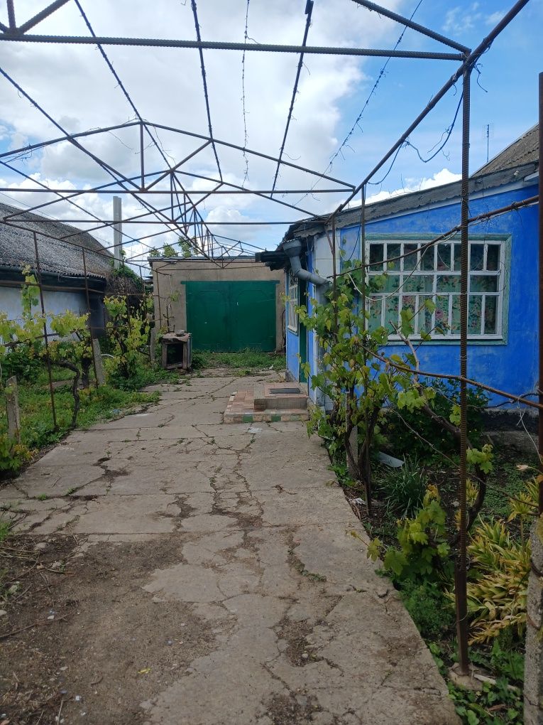 Беляевка. Каменный дом