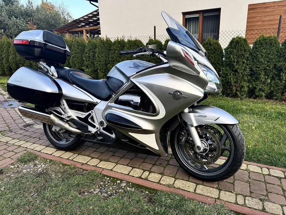 Honda ST1300 Pan European