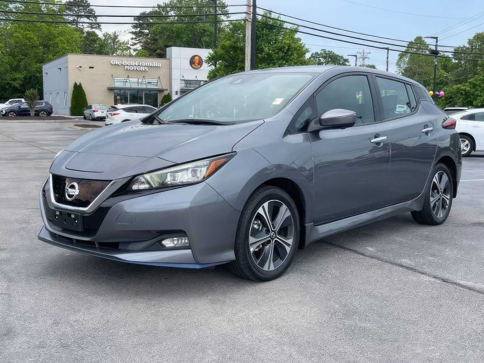 2022 Nissan LEAF SL PLUS