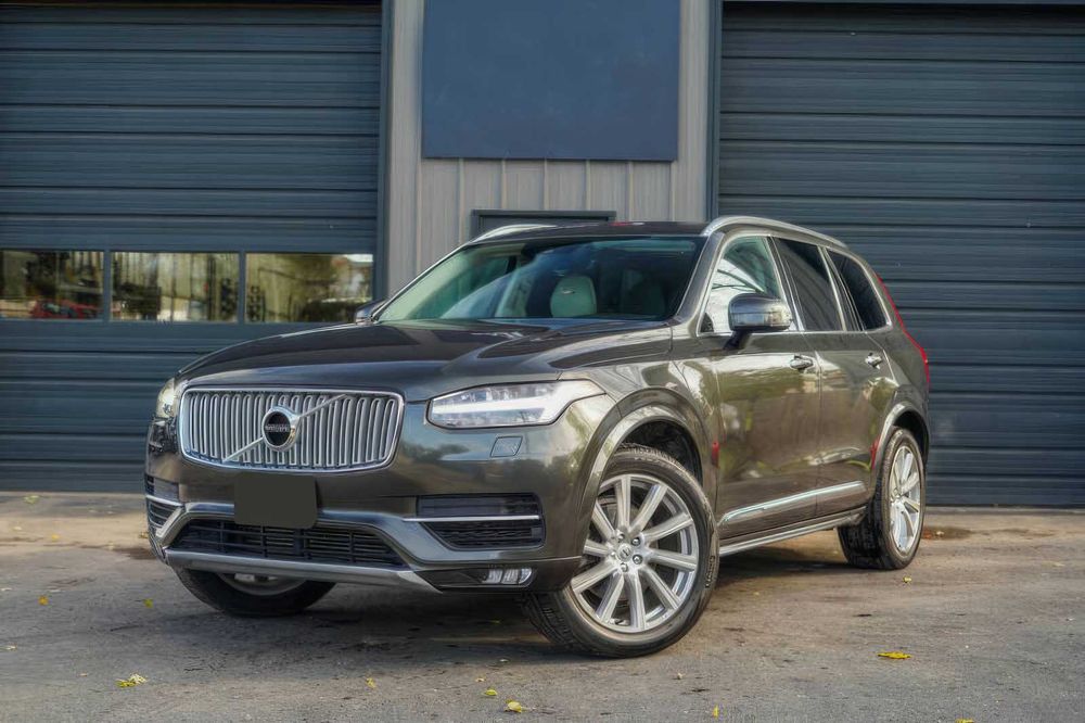 Volvo XC90      2018