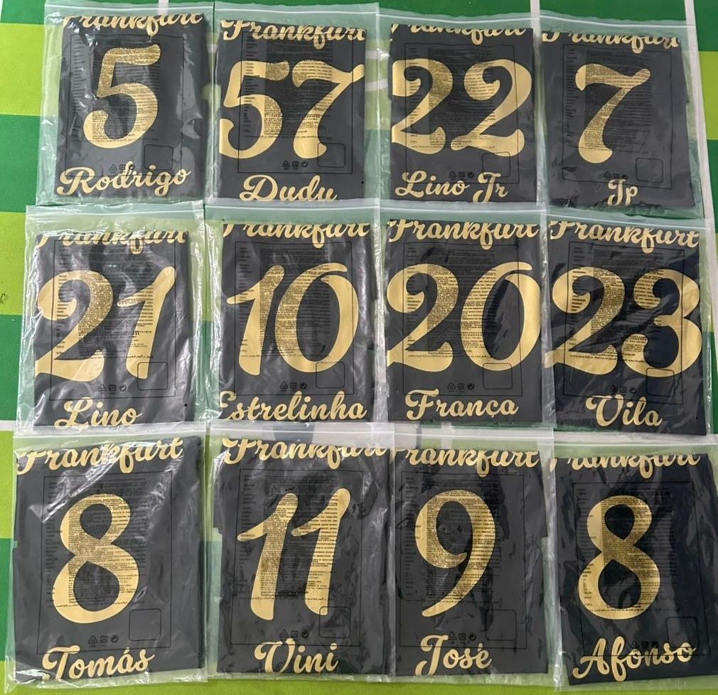 Equipamentos de Futebol Criança & Camisolas Adulto