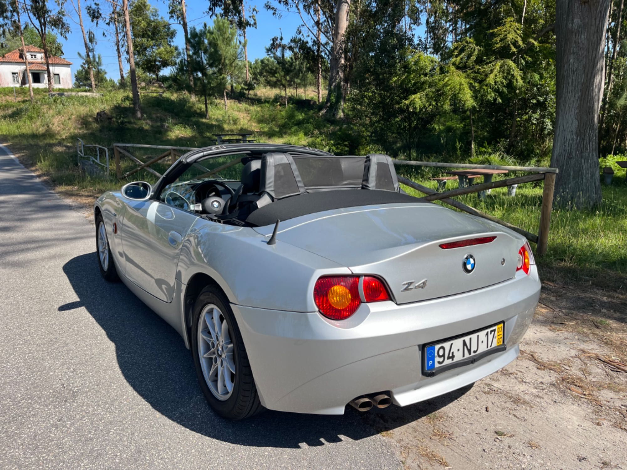 BMW Z4 2.5i 6 cilindros 192 cv, 113000 km muito estimado