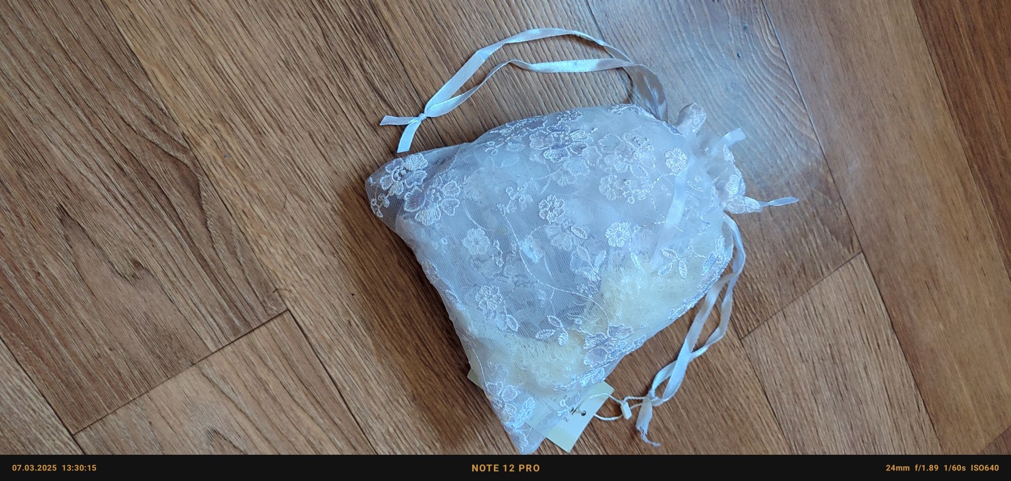 Продам кружевний палантин, хустка в храм