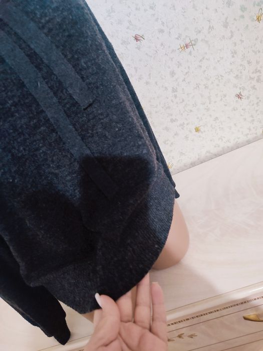 Продам спортивную кофту женскую осень - зима р М