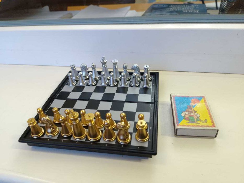 Шахи +нарди+шашки дерев'яні 3 в 1, 30см (НОВЕ!) або Шахи на магнітах.