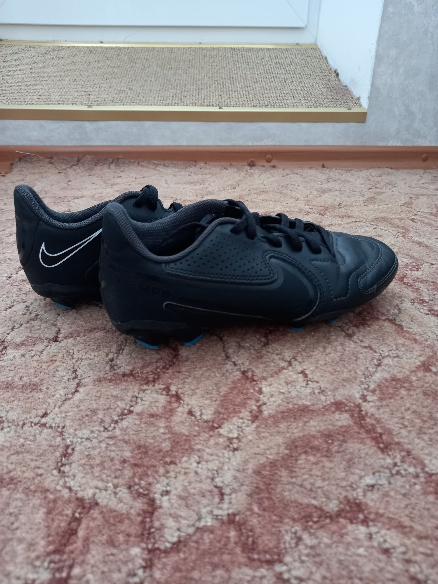 Децкие бутци Nike Tiempo