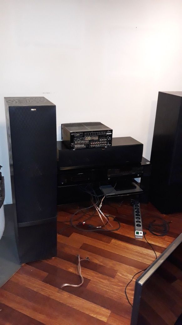 Podłączenie i kalibracja kina domowego soundbara doradzanie w zakupie.
