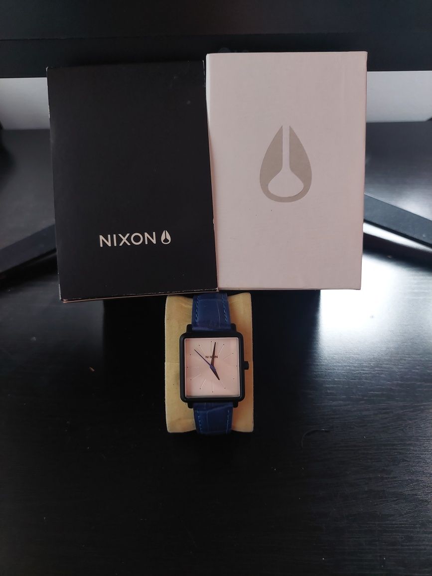 Relógio nixon k squared