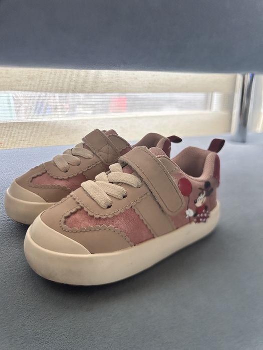 Кросівки для дівчинки h&м