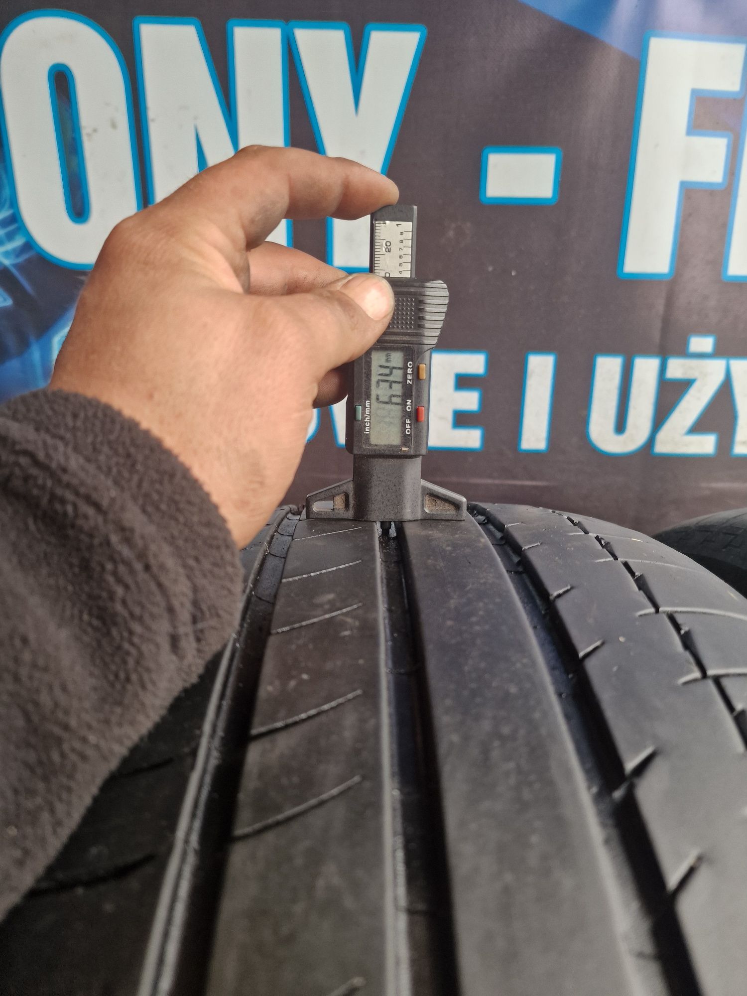 Opony letnie 225/60/18 Michelin Para 6.3mm