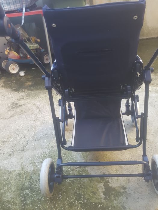 Carrinho  para passear  bebés  da Chicco