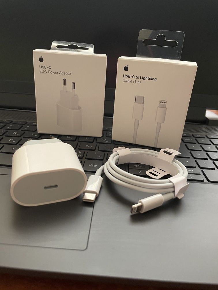 Оригінальна швидка зарядка айфон Блок USB-C 20w oem +зарядний кабель