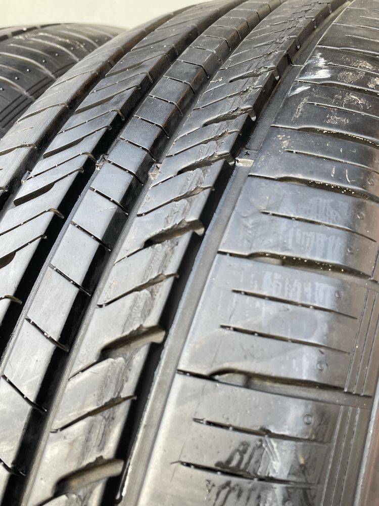 Шини 215/65 r17 (стан нових 22 рік )