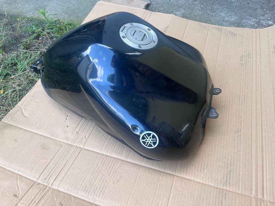 Bak zbiornik fz6 lagi felga tarcze silnik