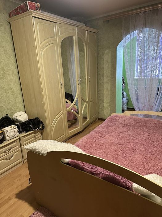 Квартира продаж 3 кімнатна