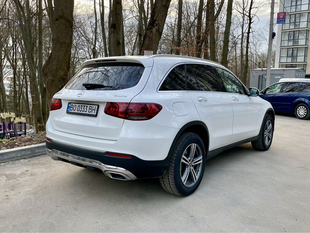 Mercedes glc300 2020