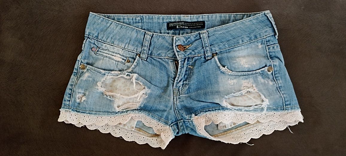 Spodenki krótkie Bershka 34