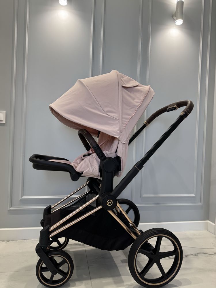 Прогулянковий візок Cybex Priam Rosegold 2024 року.
