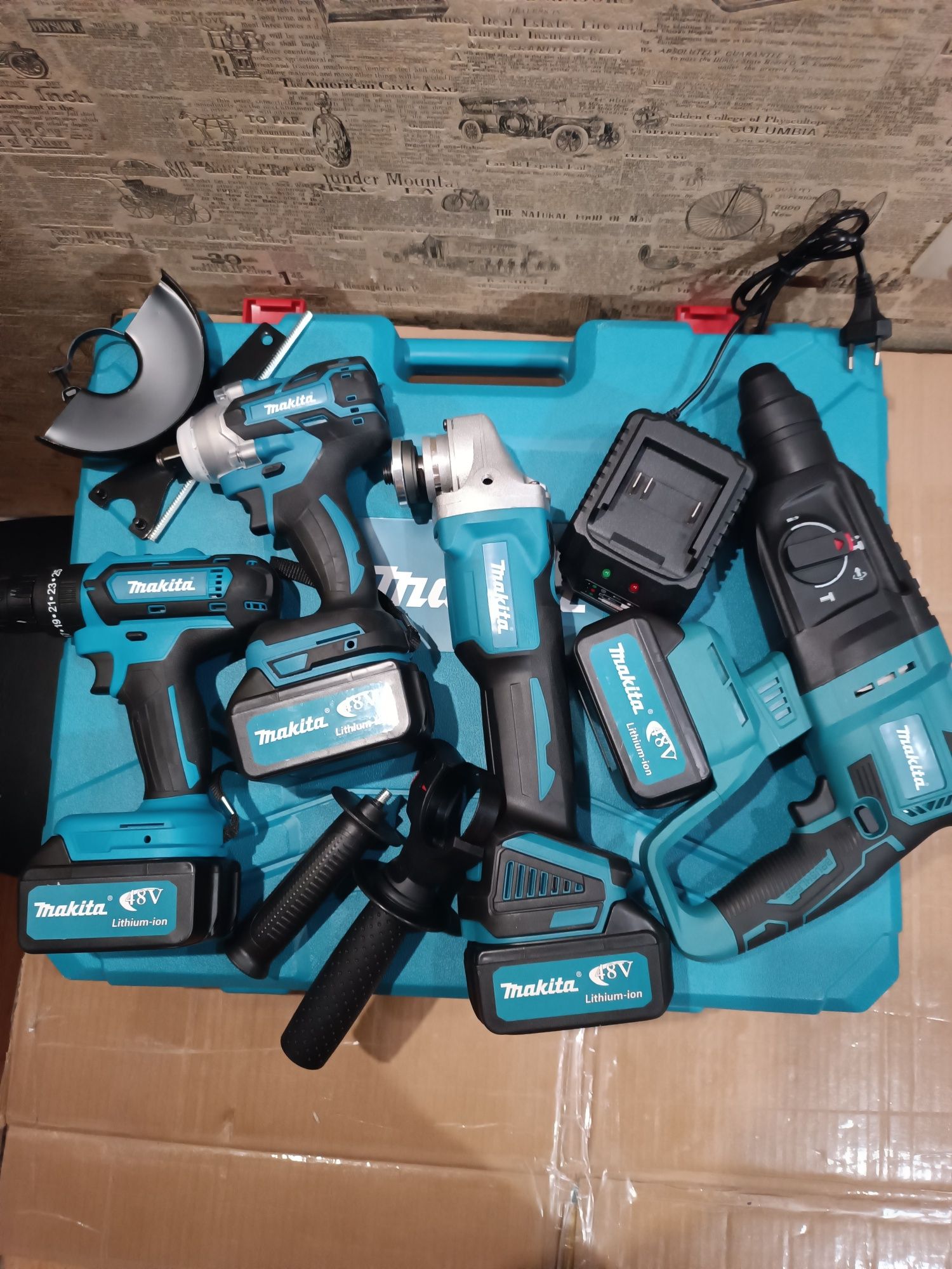 Набор 4в1 Makita Шуруповер DHP485BL + Болгарка DGA504 + Перфоратор DHR