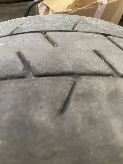 Pneus rally competicao