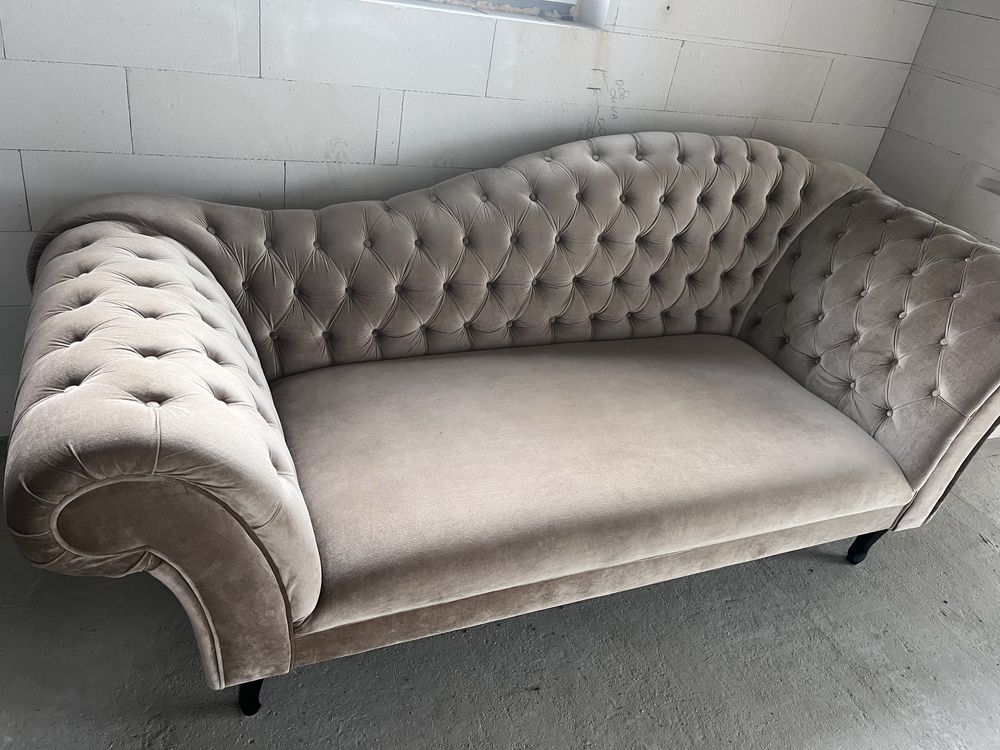 Sofa pikowana Chesterfield