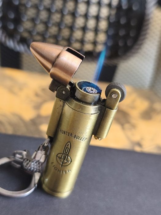 Isqueiro maçarico a gás Bala impecável