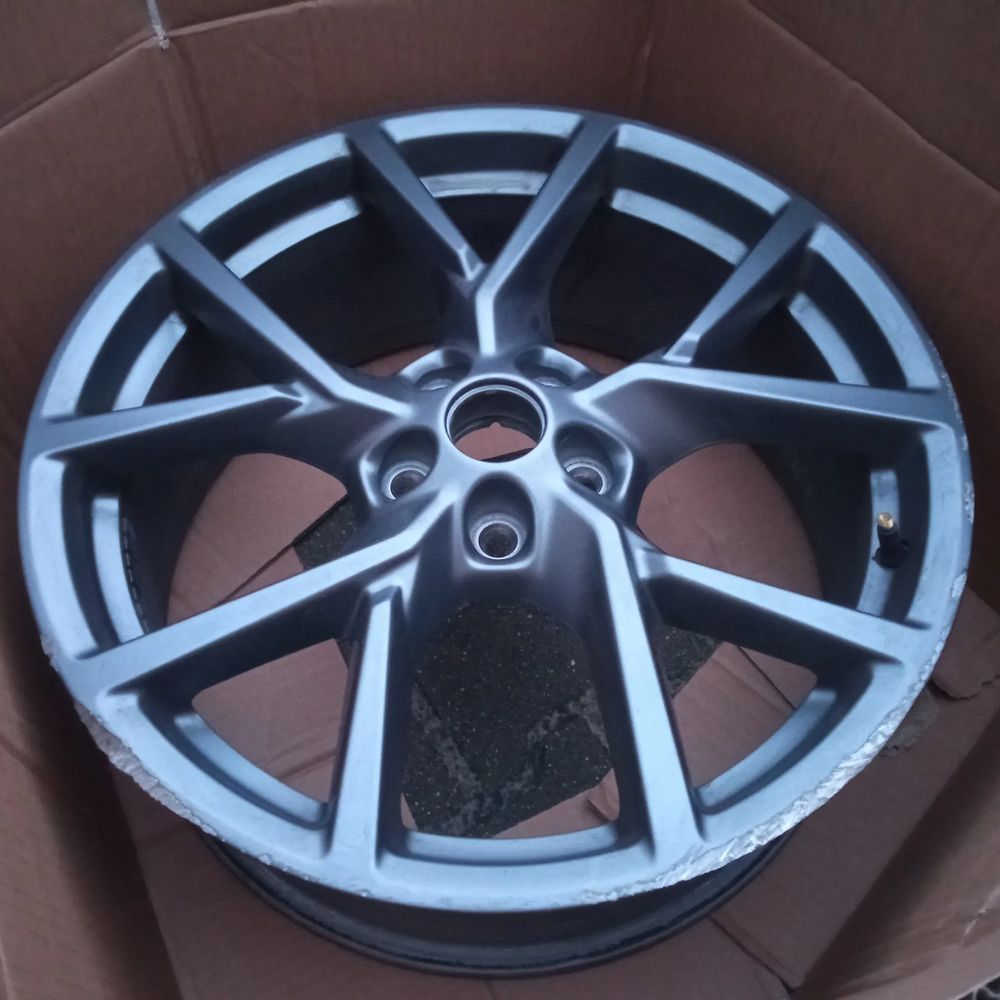 felga 19 ford focus mk4 st rs 8jx19h2 et55 kx7j-1007-b1a