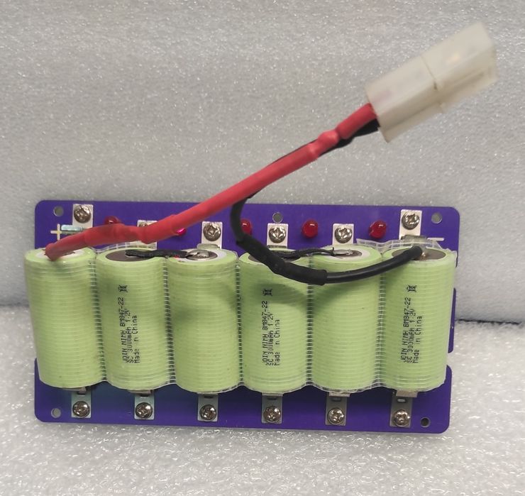 RC balancing boards for Ni-MH + Ni-Cd batteries64551606711426122