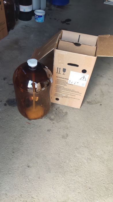 продам.кеги для вина соку або води  на 30л.