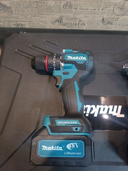 Набір Makita 4в1 Шуруповер + Болгарка + Перфоратор + Гайковерт 2АКБ