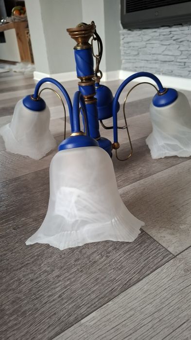 Żyrandol niebieski 3 klosze