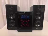 Radio/Wieża LG FA162 HiFi