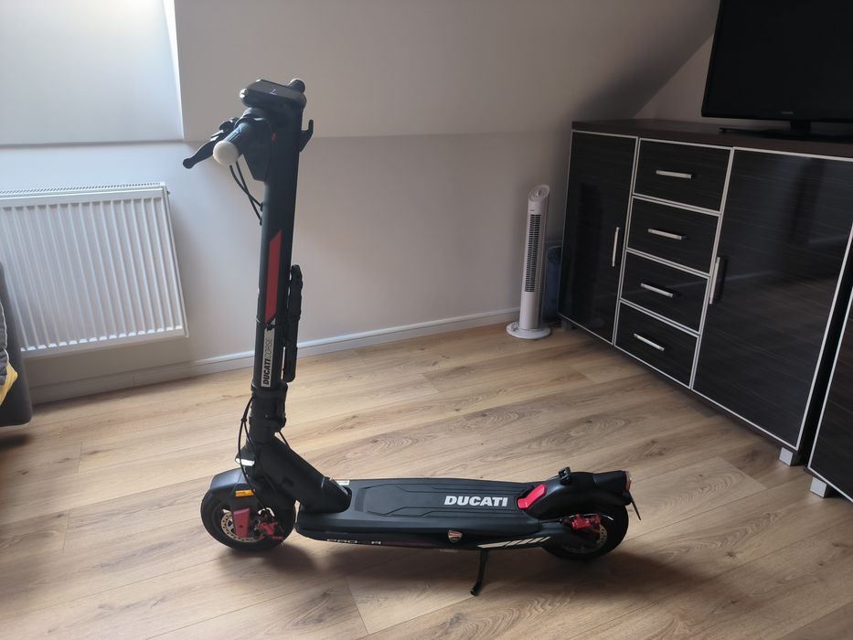 Hulajnoga Ducati Pro III