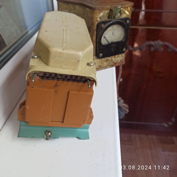 Преобразователь трехфазный тиристорные эту-2-220 ухл 4