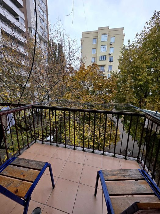 Продам кімнату у гуртожитку, Освіти 18, поруч КНУБА