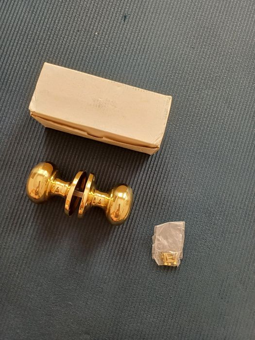 Gałka do drzwi srebrna/złota